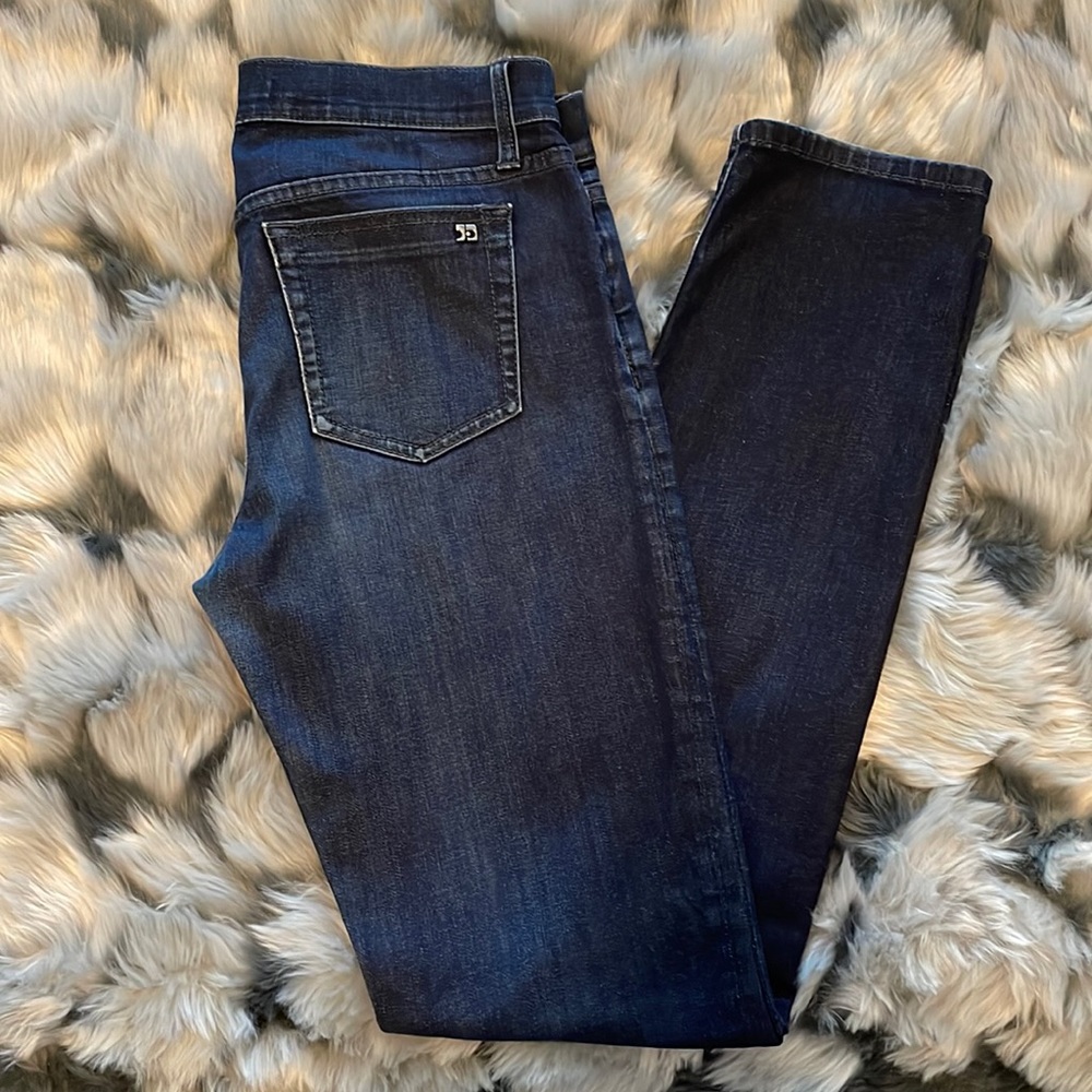 Joe’s Jeans: “The Cigarette” straight leg cut